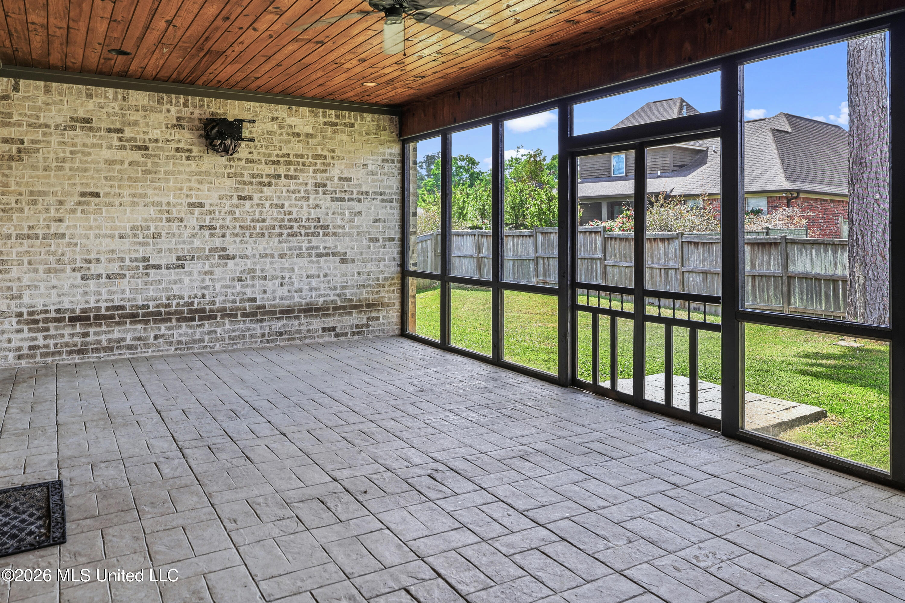 211 Wellington Way Brandon, MS 39047 - Photo 6 of 41 0D0A1345