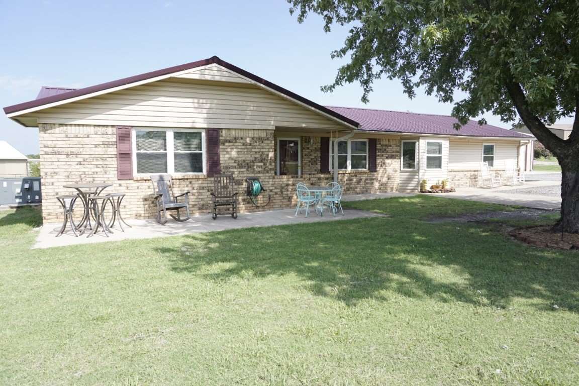 131 Cedar Street Perry, OK 73077 - Photo 1 of 27 Gallery Image 1