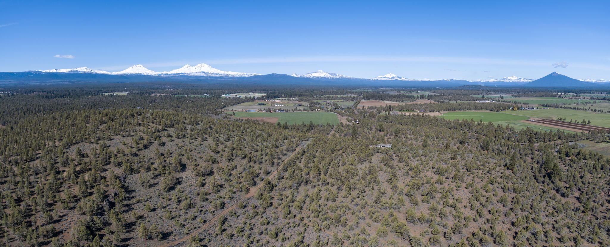 17575 Jordan Road Sisters, OR 97759 - Photo 9 of 59 2022_05_11_17575_jordan_rd-9