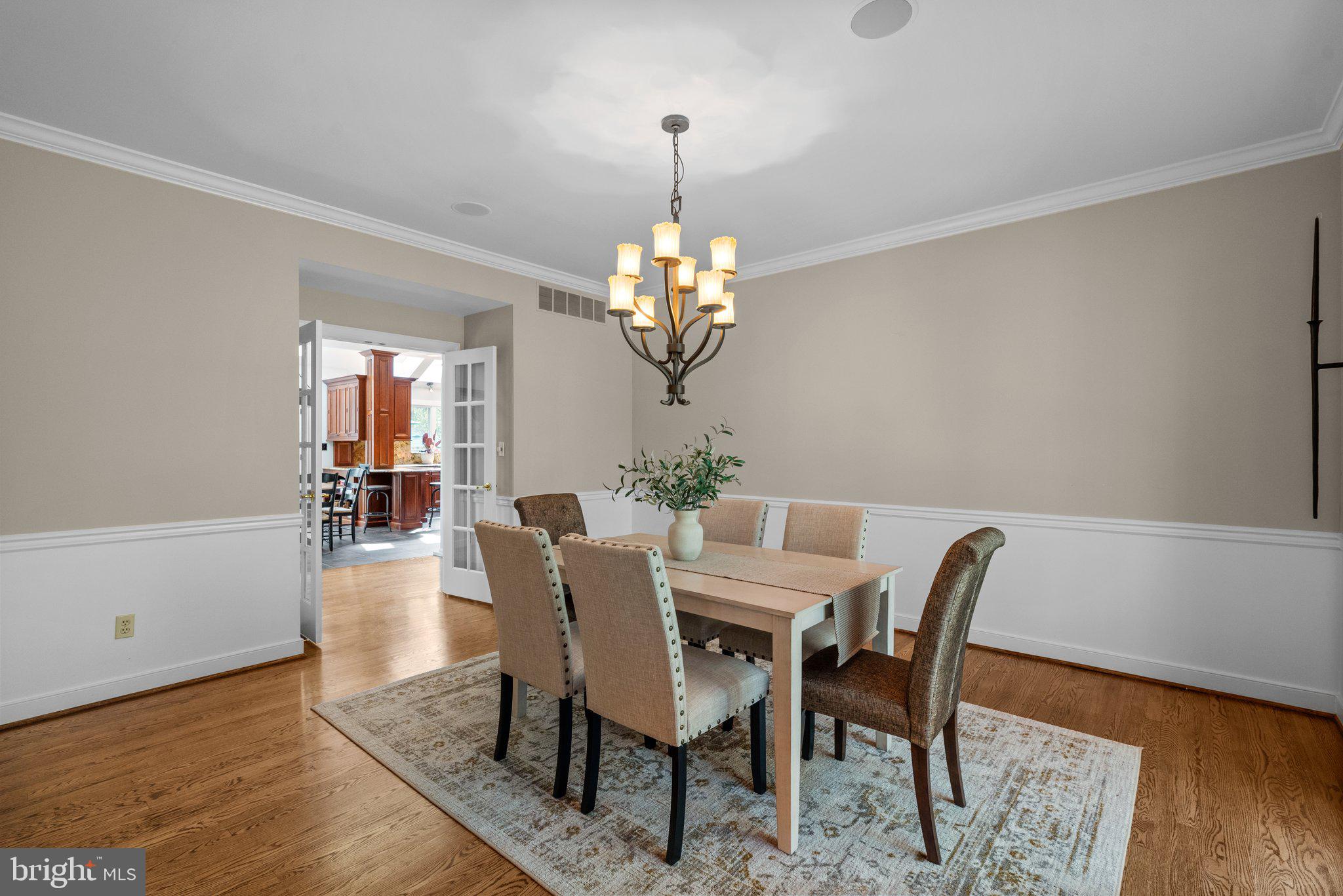 13791 Lakeside Drive Clarksville, MD 21029 - Photo 29 of 90 a view of a dining room with furniture and wooden floor