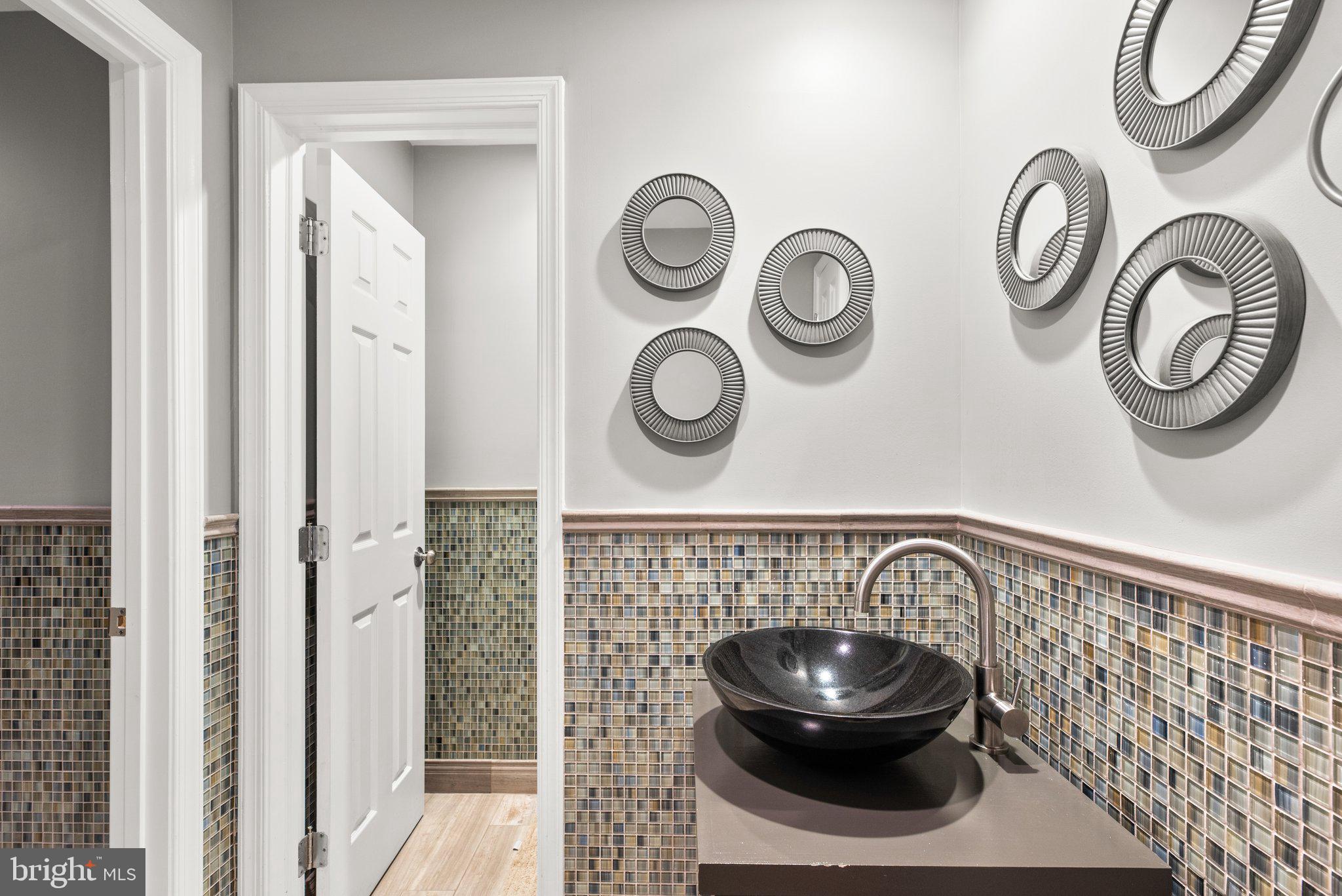 13791 Lakeside Drive Clarksville, MD 21029 - Photo 74 of 90 a view of a hallway with washer and dryer