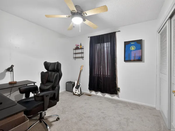 $324,900 | 6216 Hunter Wood Drive, Fort Wayne, IN 46835