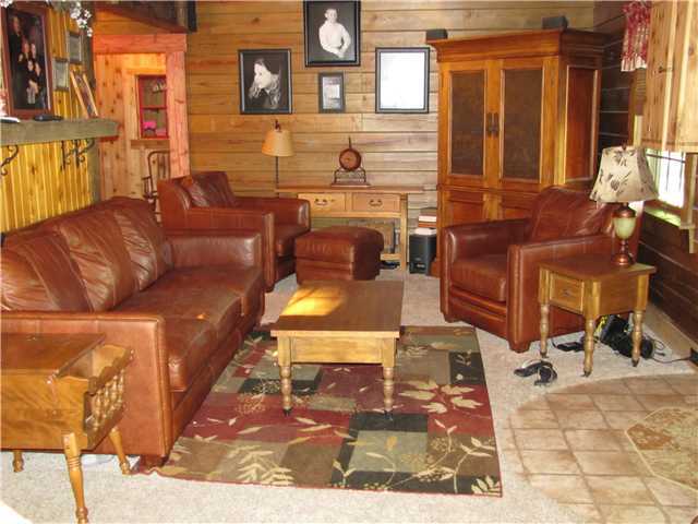 1699 Brighton Road London, OH 43140 - Photo 3 of 21