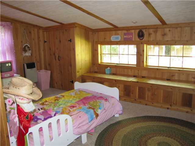 1699 Brighton Road London, OH 43140 - Photo 7 of 21