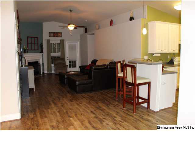 100 Ivy Trace Calera, AL 35040 - Photo 3 of 26