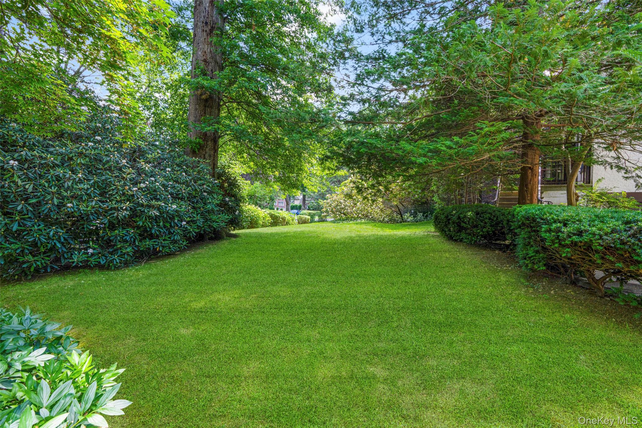 260 Overlook Road New Rochelle, NY 10804 - Photo 40 of 48 Gallery Image 40