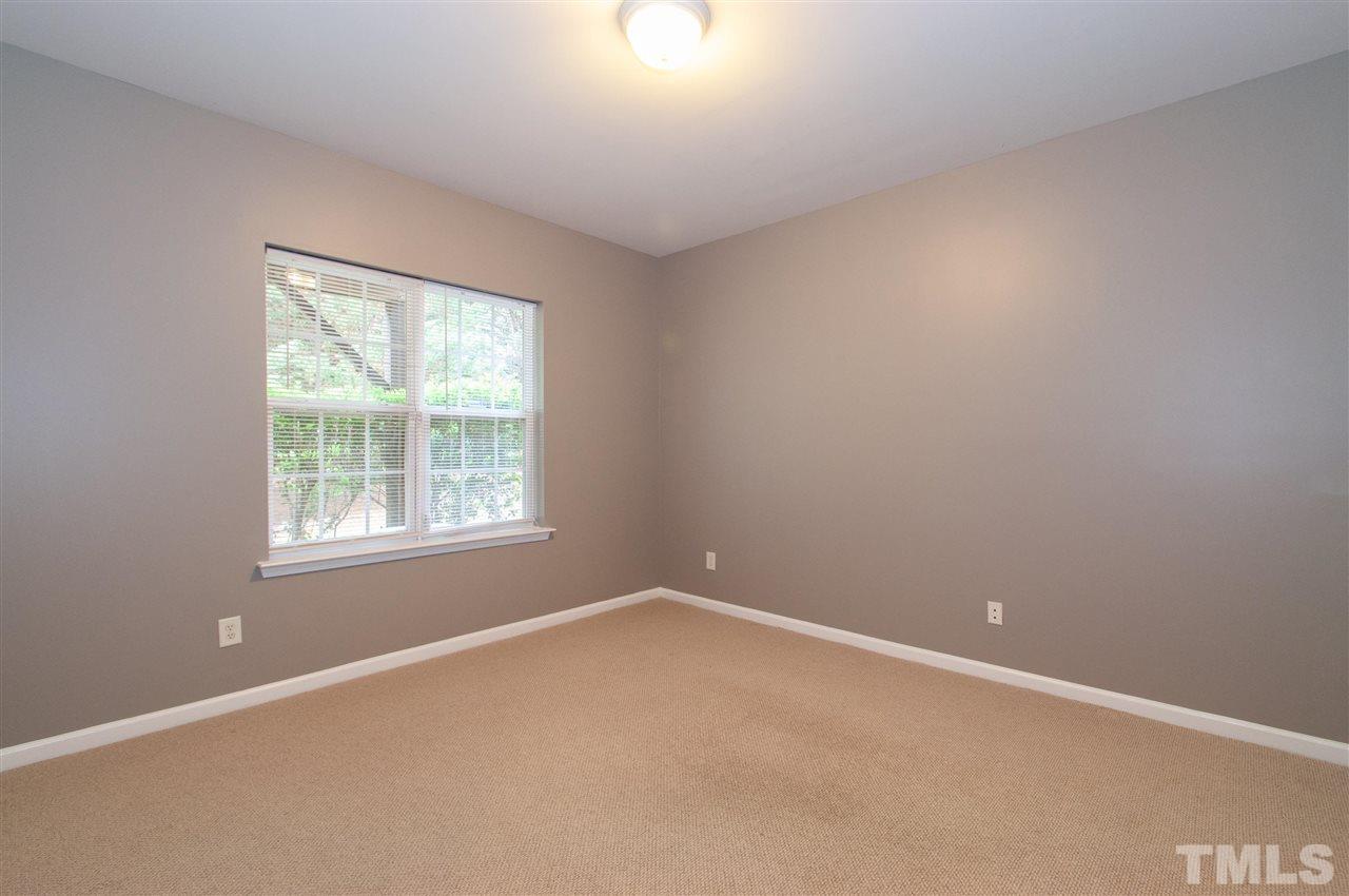 7243 Galon Glen Road Raleigh, NC 27613 - Photo 22 of 29