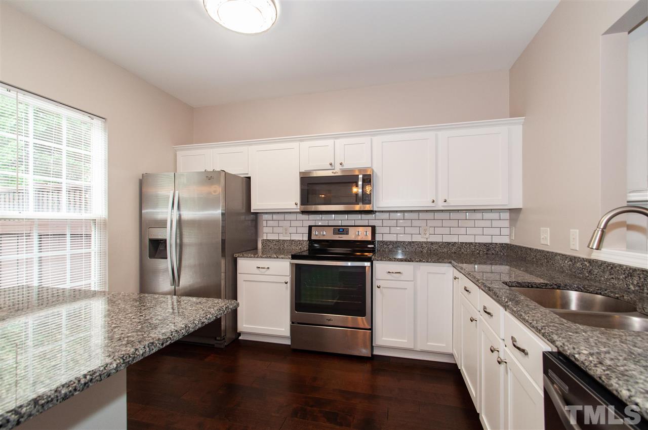 7243 Galon Glen Road Raleigh, NC 27613 - Photo 4 of 29