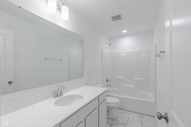 $444,999 | 16042 Meadow Frost Court, Fishers, IN 46037