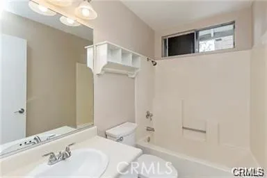 $1,750 | 955 West Devonshire Avenue, Unit C, Hemet, CA 92543