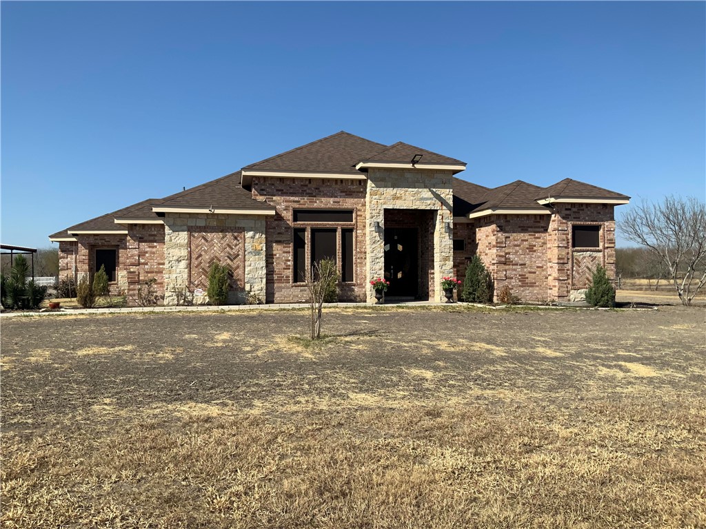 894 County Road 465 Alice, TX 78332 - Photo 2 of 36