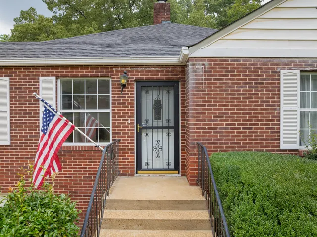 $308,000 | 3628 Glendon Drive, Chattanooga, TN 37411