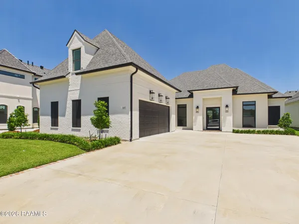 $997,500 | 223 Gunter Grass Court, Lafayette, LA 70508
