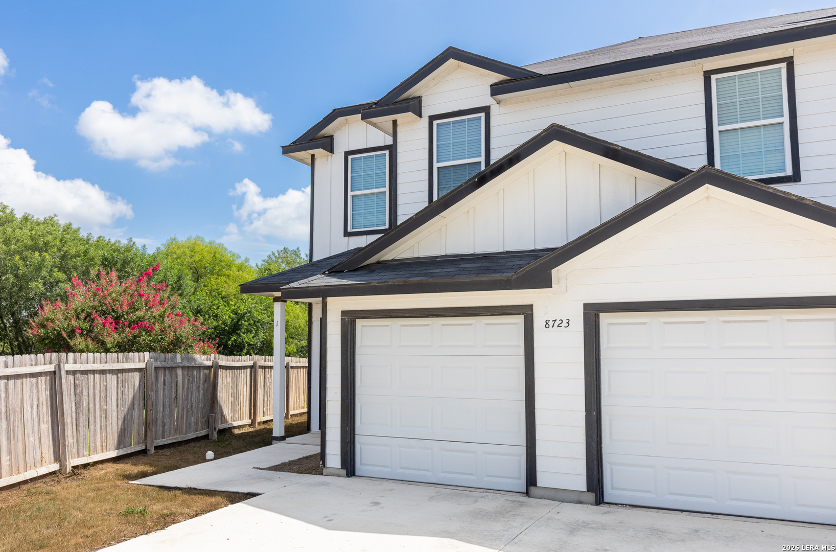 8723 Key Windy Way, Unit 1 Converse, TX 78109 - Photo 2 of 30