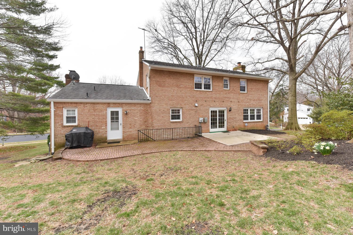 7810 Falstaff Road McLean, VA 22102 - Photo 26 of 30 Exterior (Rear)