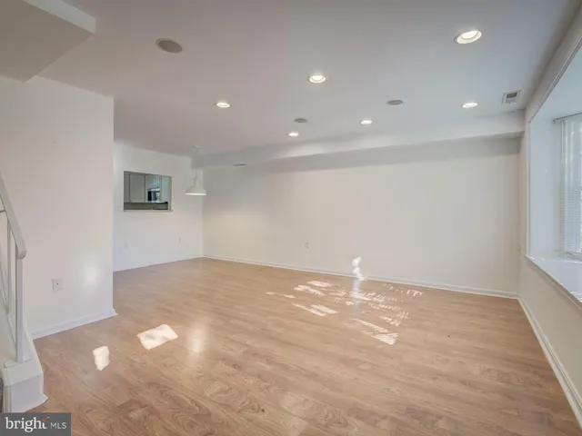 a view of empty room