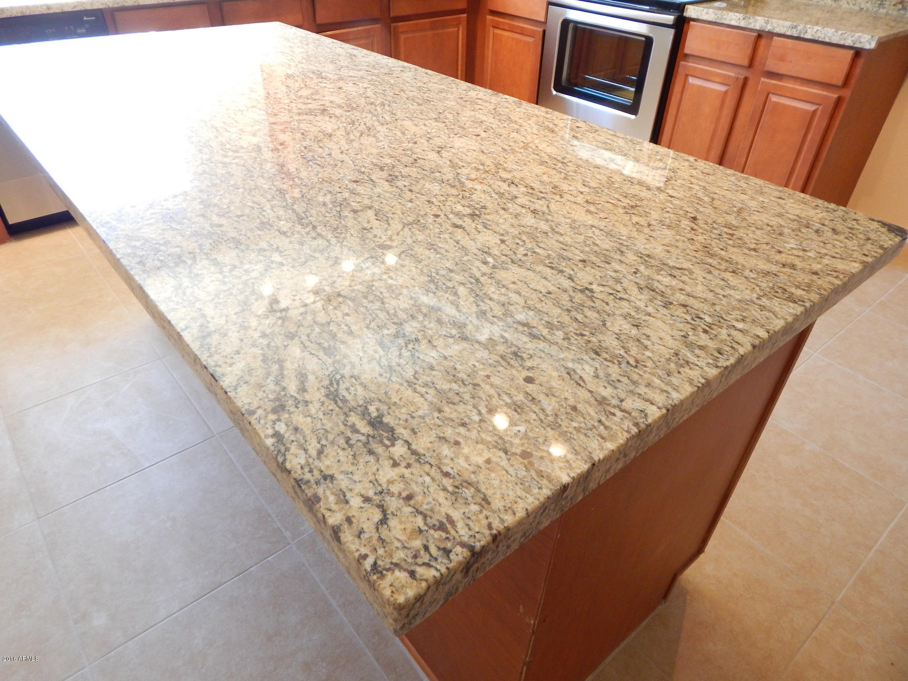 3721 West Calavar Road Phoenix, AZ 85053 - Photo 9 of 24 Gorgeous Granite