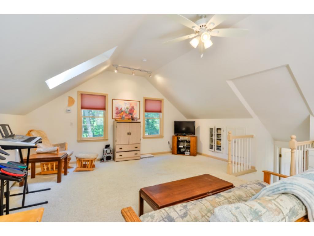 15 Meadowbrook Road Derry, NH 03038 - Photo 26 of 31