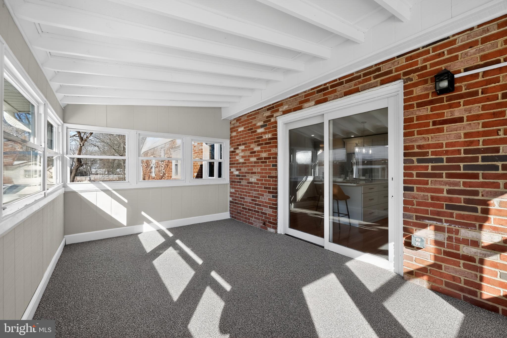 516 Beatty Road Springfield, PA 19064 - Photo 16 of 36 3 Season Room