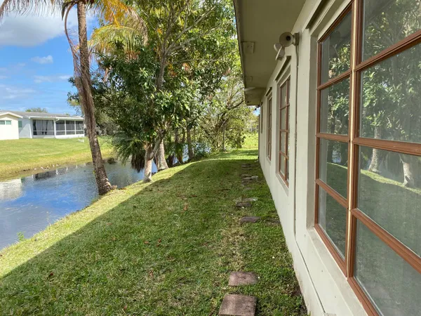 $2,395 | 6775 Northwest 11th Court, Margate, FL 33063