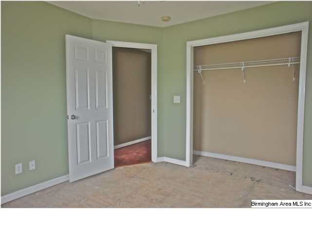 285 Maple Crest Odenville, AL 35120 - Photo 19 of 32
