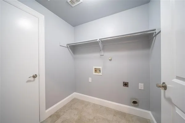 $340,000 | 500 Water's Edge Drive, Unit 214, Lake Dallas, TX 75065