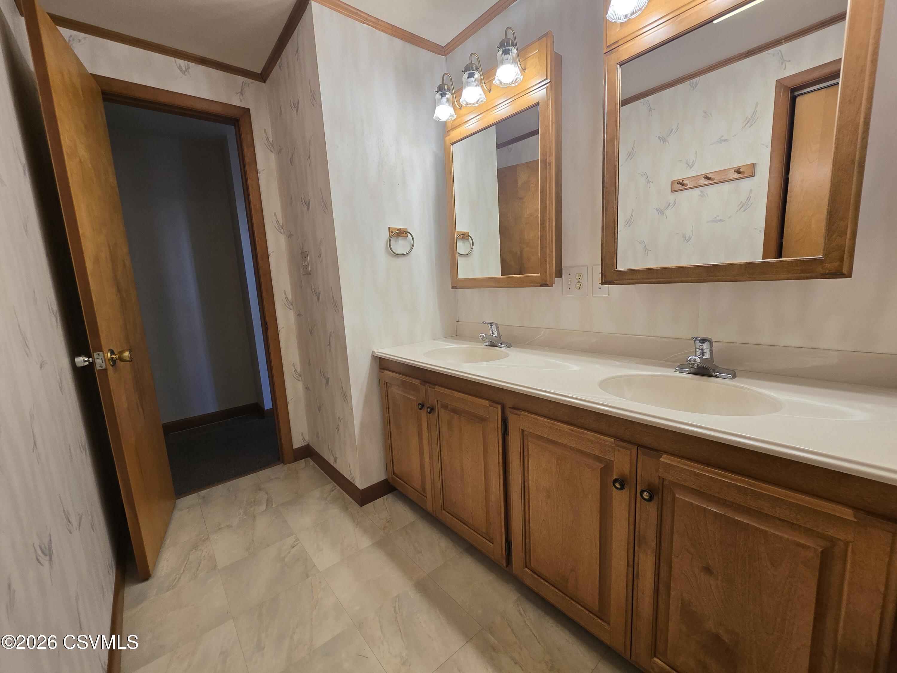 215 West Kline Road Nescopeck, PA 18635 - Photo 23 of 45