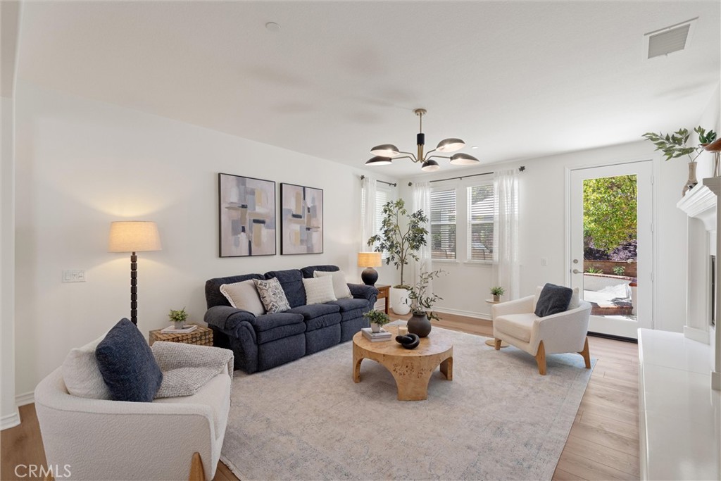 2472 Highwood Road Orange, CA 92867 - Photo 22 of 70 Family Room
