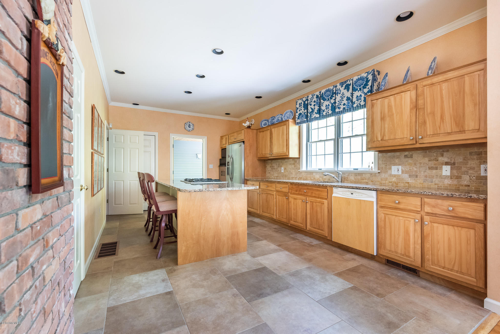 4 Sawmill Road Stockbridge, MA 01262 - Photo 10 of 33 Kichen to Screened Porch