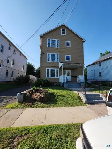 $1,500 | 232 Kelsey Street, Unit 1, New Britain, CT 06051