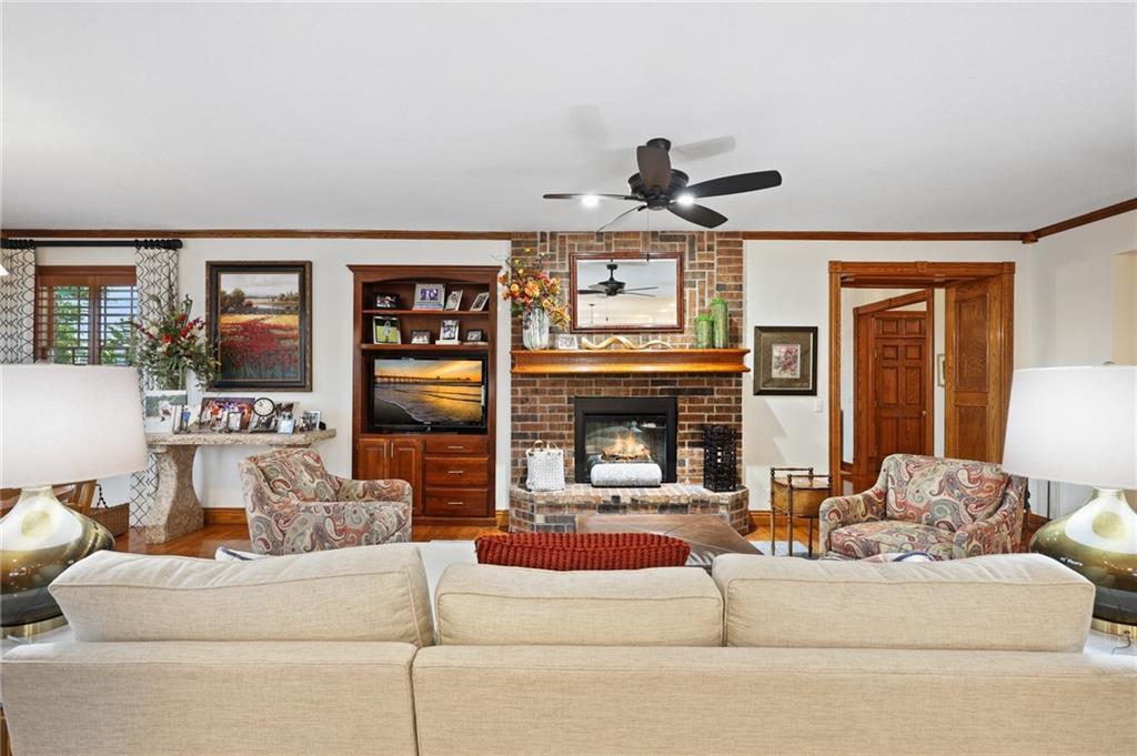 4631 South Country Club Road Chanute, KS 66720 - Photo 17 of 90