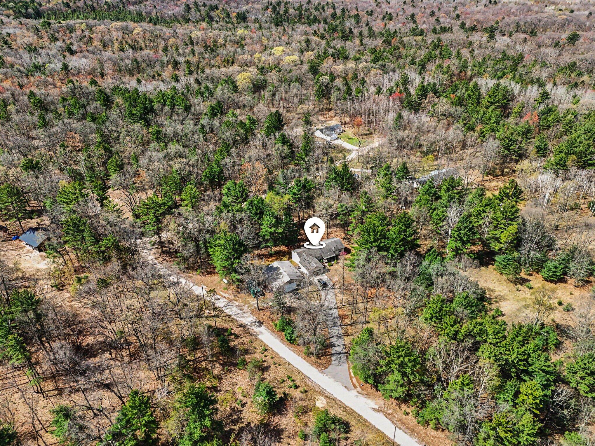 4905 Wayne Road Pentwater, MI 49449 - Photo 31 of 35 035_file_1741