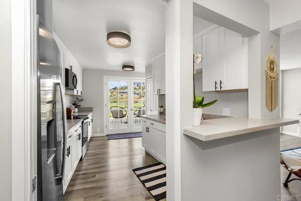 $823,000 | 2544 Navarra Drive, Unit 12, Carlsbad, CA 92009