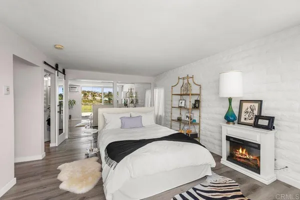 $823,000 | 2544 Navarra Drive, Unit 12, Carlsbad, CA 92009