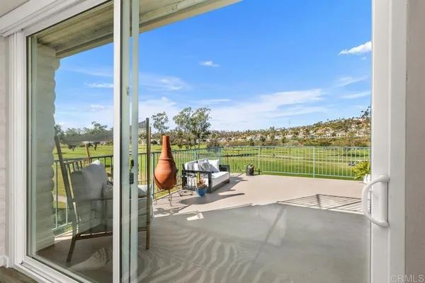 $823,000 | 2544 Navarra Drive, Unit 12, Carlsbad, CA 92009