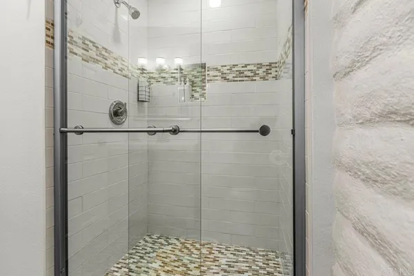 $823,000 | 2544 Navarra Drive, Unit 12, Carlsbad, CA 92009