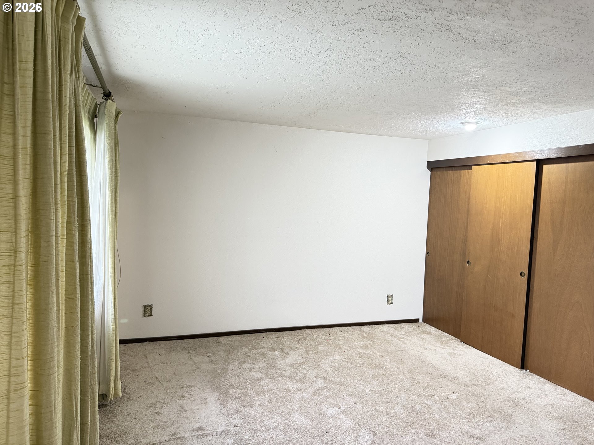 9255 Southwest 130th Avenue Beaverton, OR 97008 - Photo 12 of 22 Primary Bedroom