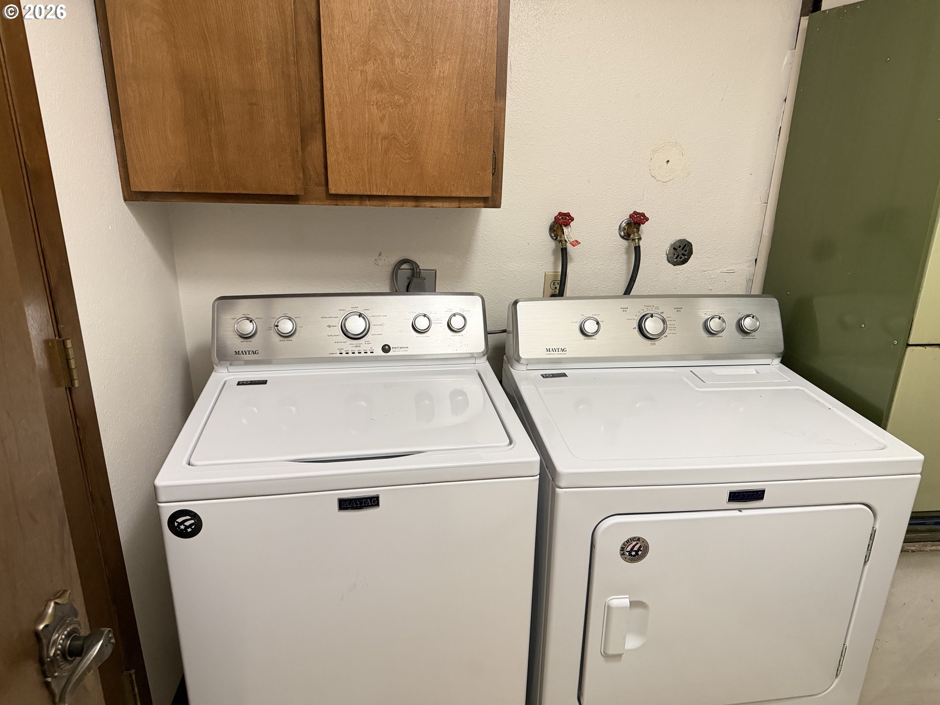 9255 Southwest 130th Avenue Beaverton, OR 97008 - Photo 18 of 22 Laundry