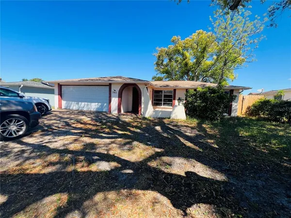 $1,700 | 7811 Embassy Boulevard, Port Richey, FL 34668