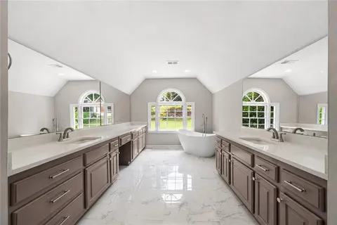 $649,900 | 4013 Chelsea Lane, Marietta, GA 30062