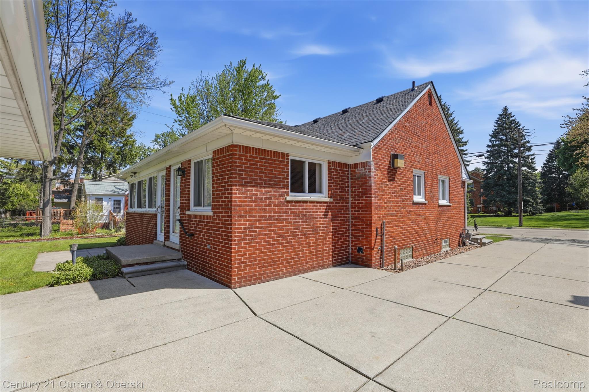 2464 Cornell Street Dearborn, MI 48124 - Photo 38 of 38