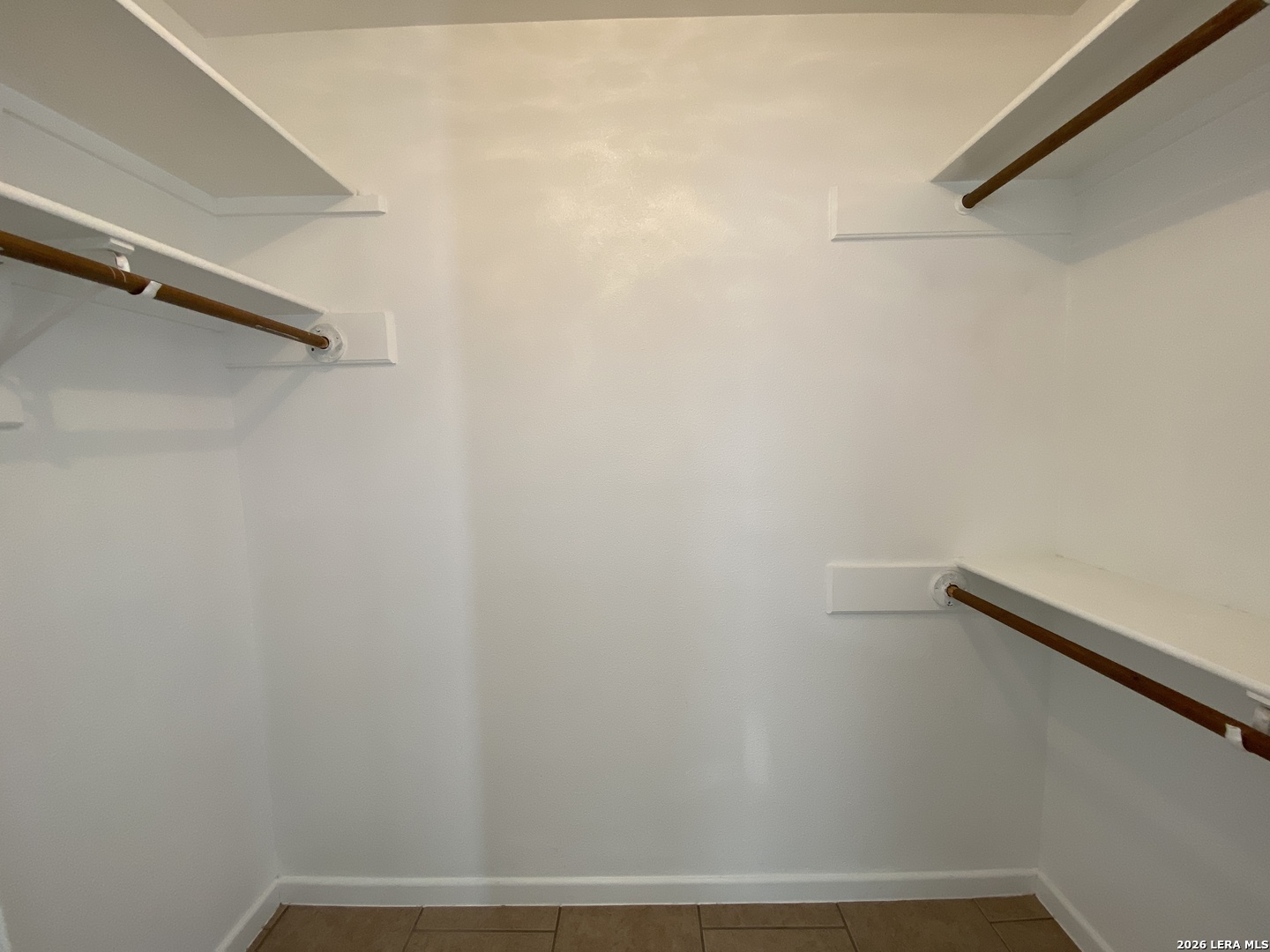 1209 West Goodwin Street, Unit A Pleasanton, TX 78064 - Photo 4 of 8