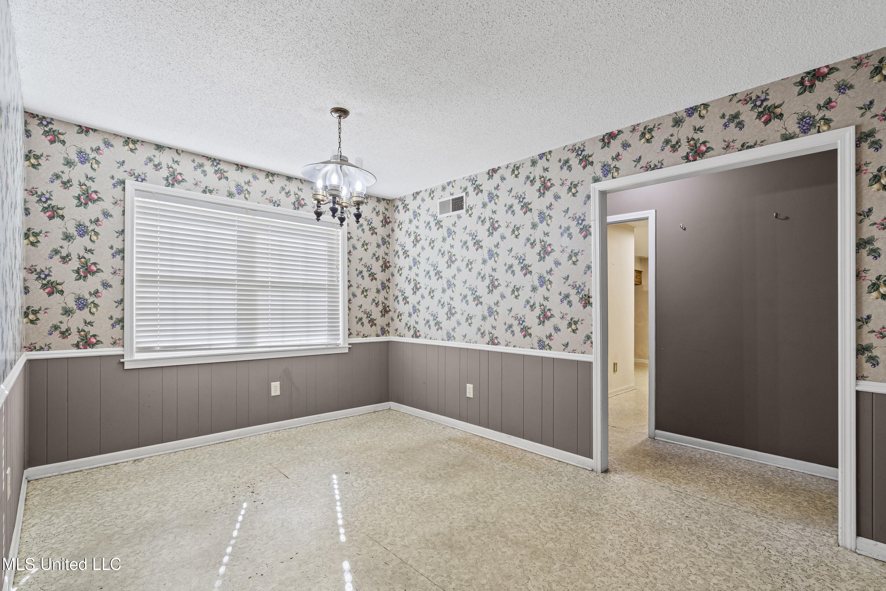 1099 Rasco Road West Southaven, MS 38671 - Photo 13 of 32 10__dsc1986_print