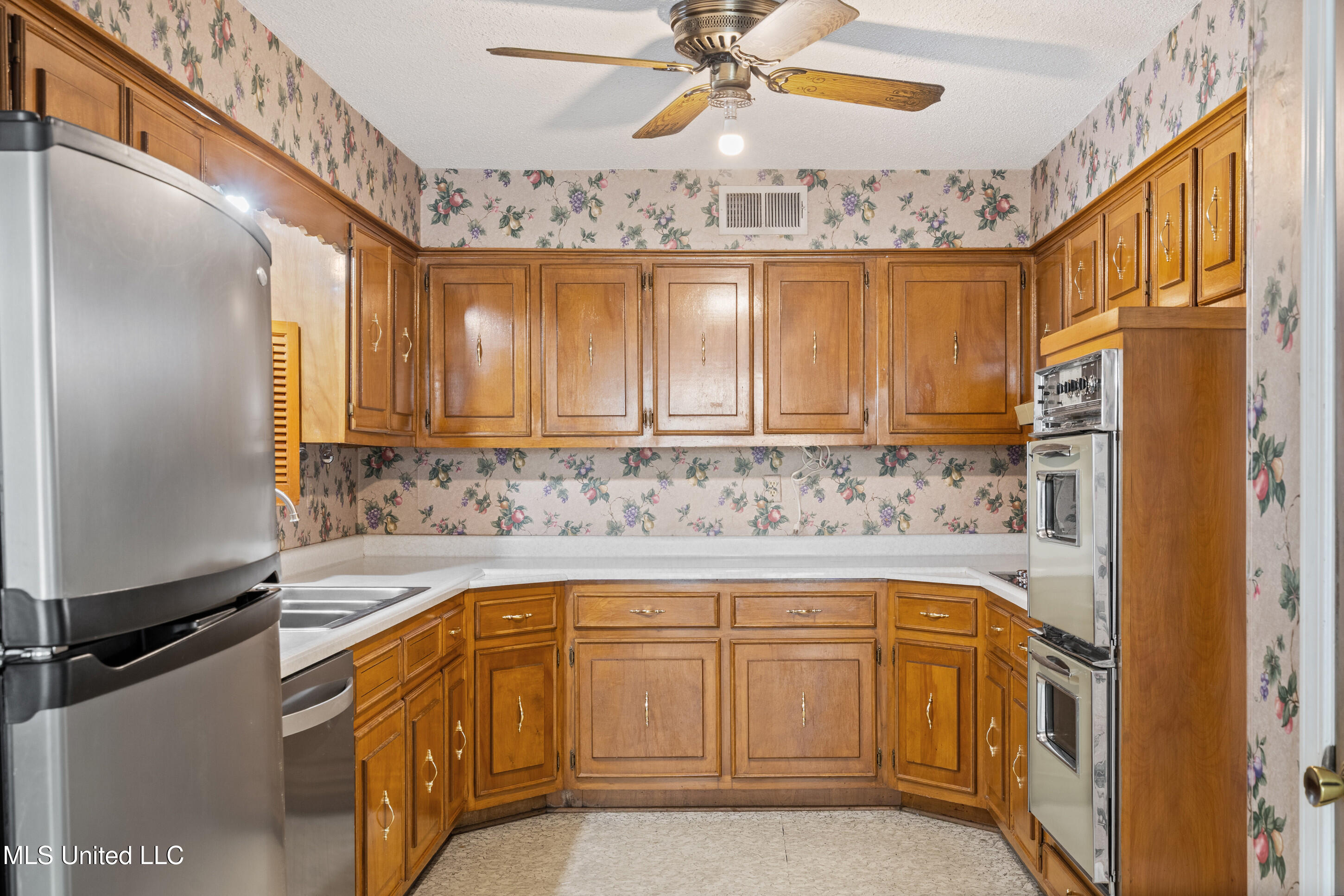 1099 Rasco Road West Southaven, MS 38671 - Photo 10 of 32 11__dsc1989_print