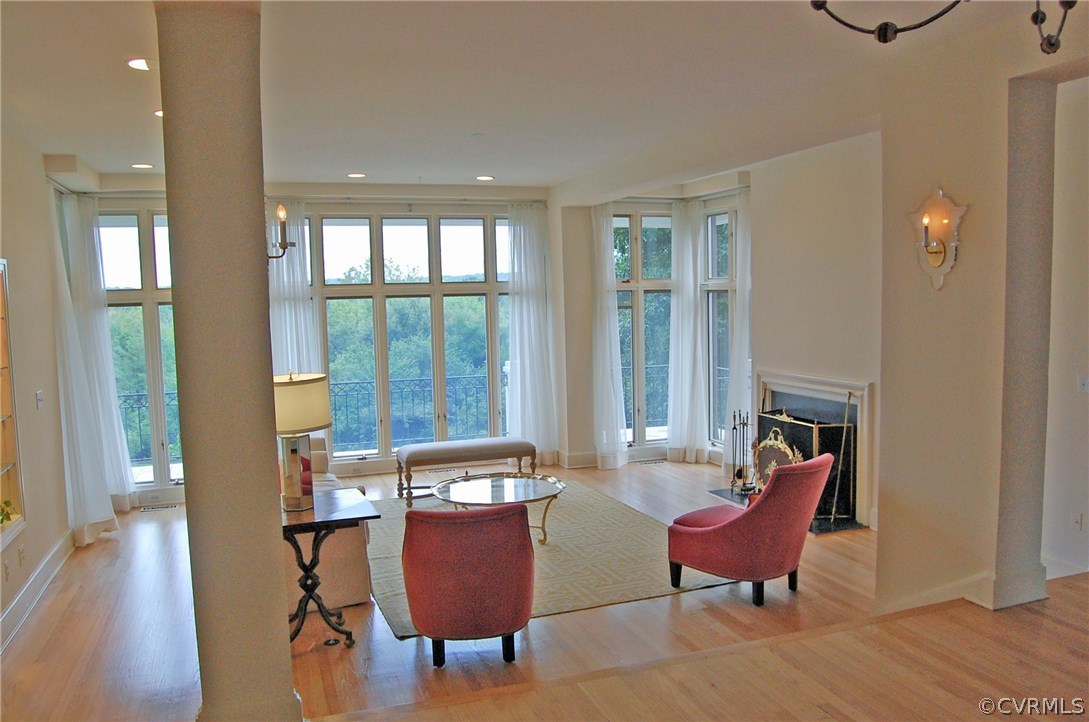 8905 Brennan Road Henrico, VA 23229 - Photo 4 of 34 Gallery Image 4