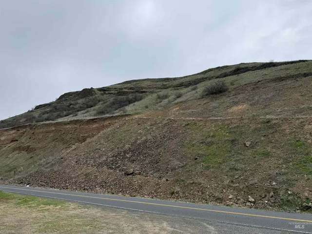 $175,000 | 0 White Bird, White Bird, ID 83554