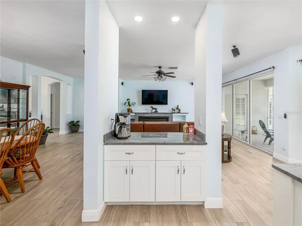 $675,000 | 10515 Canary Isle Drive, Tampa, FL 33647