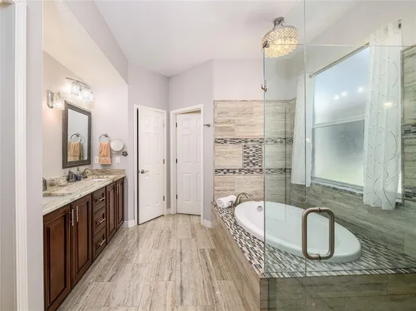 $675,000 | 10515 Canary Isle Drive, Tampa, FL 33647