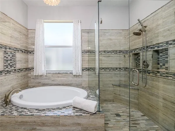 $675,000 | 10515 Canary Isle Drive, Tampa, FL 33647