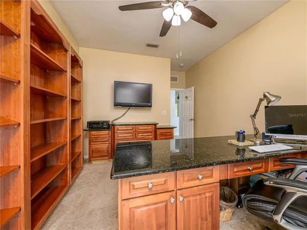 $675,000 | 10515 Canary Isle Drive, Tampa, FL 33647